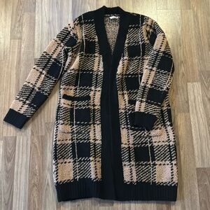 La Vie En Rose cardigan size Medium